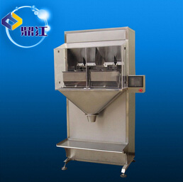 【玉米顆粒包裝機(jī)】玉米棒子一樣裝